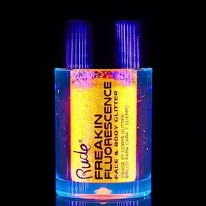 𝅺FREAKIN Fluorescence Face & Body